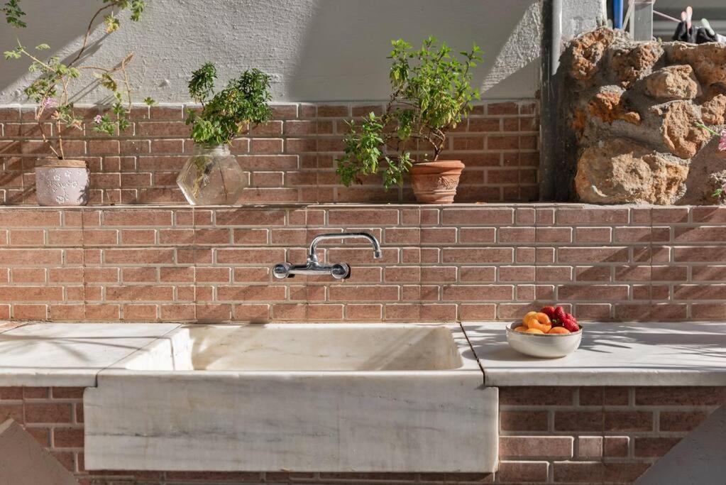 Casa Valore Central With Parking By 8Essentially Chania  Exterior photo